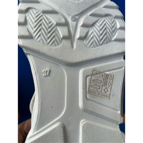 Mesh Panel Lace Up Front Chunky Trainers size 6 - Picture 6 of 6